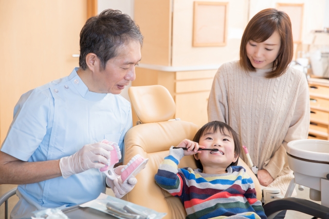 家族で同じ歯科医院に通うメリットって？