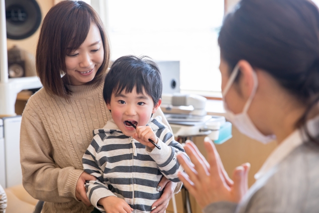 予防処置で子どものむし歯を予防しよう